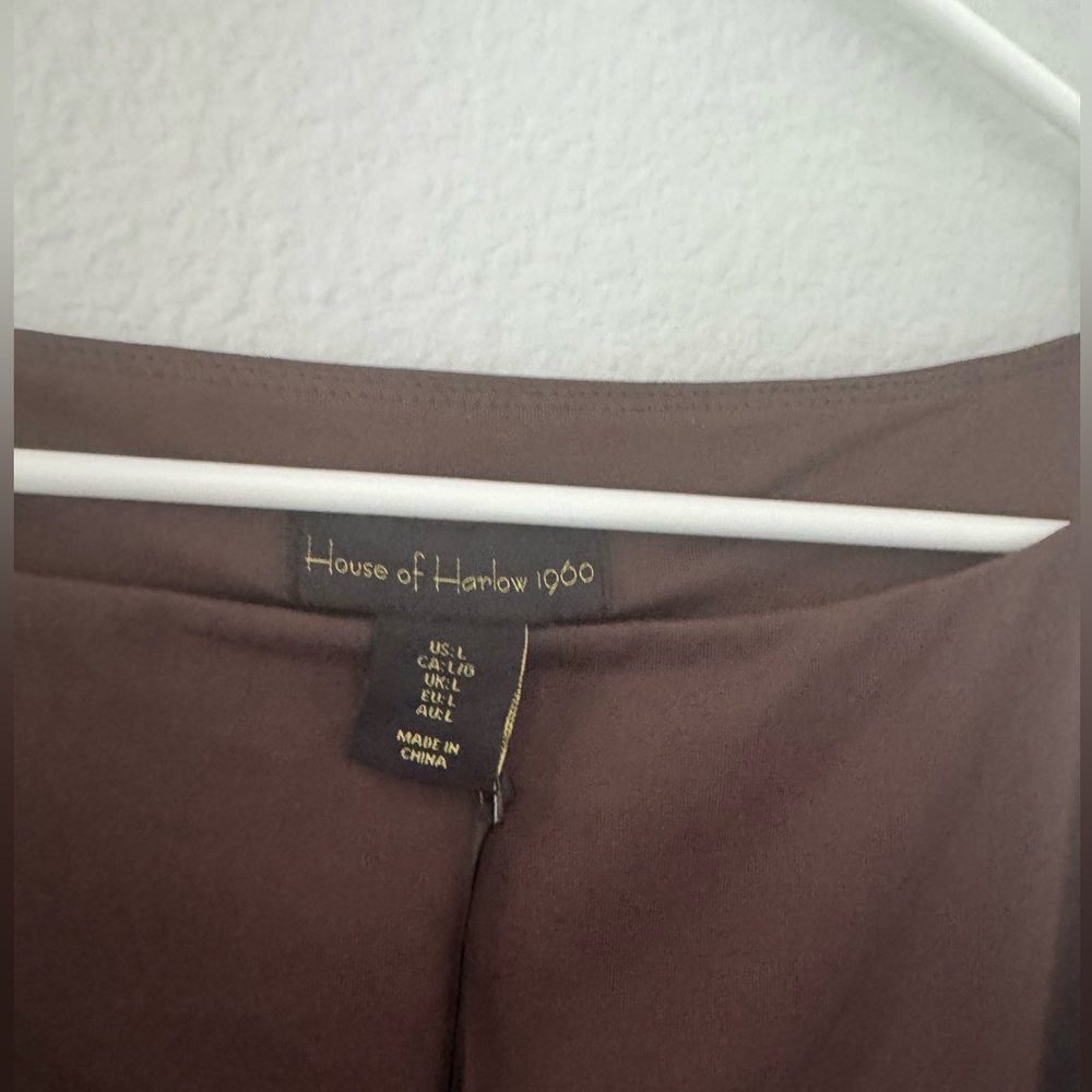 House of Harlow 1960 seamless bodysuit. Size Large. Brown. NWT - Picture 3 of 3